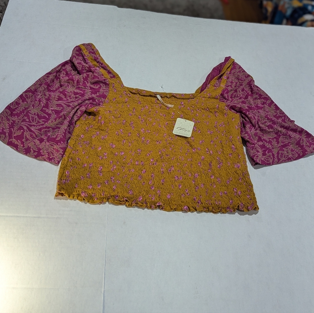 FREE PEOPLE Mustard Yellow Crop Top 3/4 wing Pink Floral Sleeves- Size XL *NWT - Picture 2 of 12